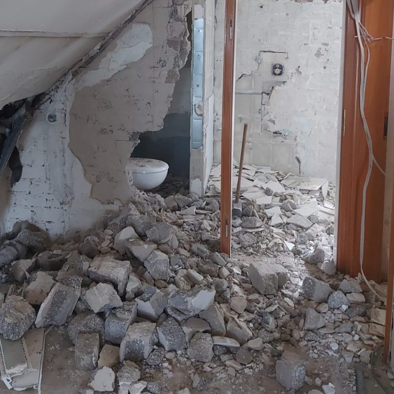 Durchbruch einer Wand im Badezimmer Remscheid